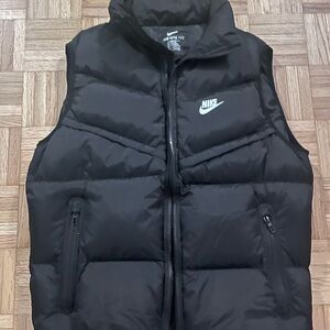 Nike Men's Dark Puffer Vest